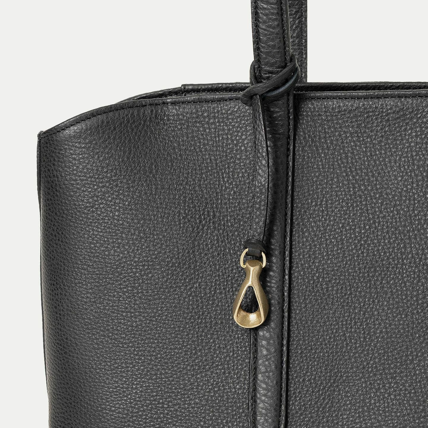 シュリンク ファスナートートバッグ（S）《Flexi》 - Black - | ETiAM