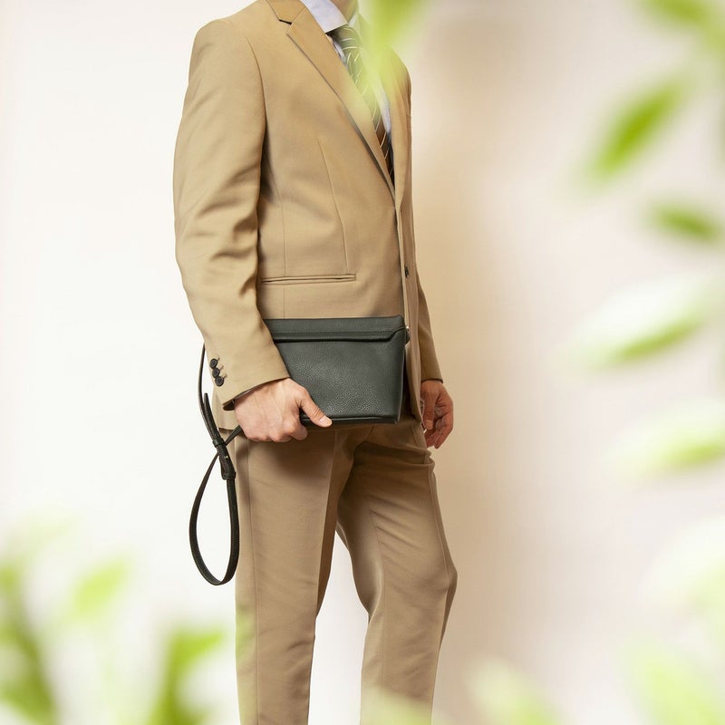 Color：British Green