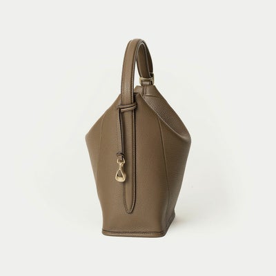 Brown | ETiAM