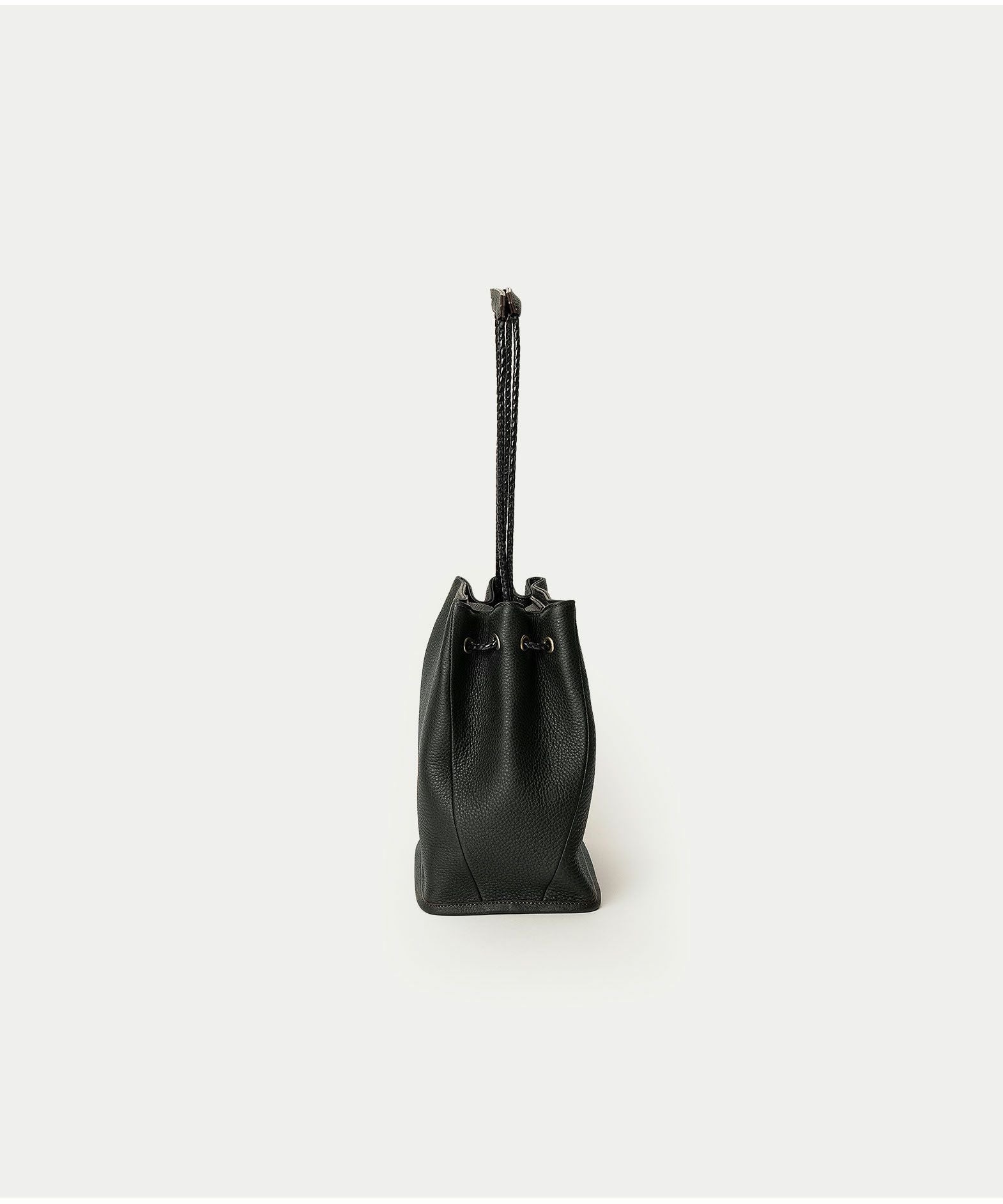 シュリンク ドローストリングバッグ《Cocoon》 - British Green - | ETiAM