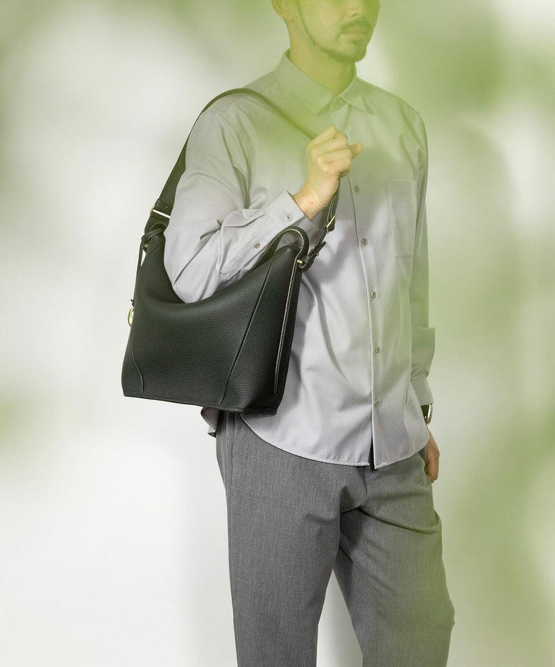 Color：British Green