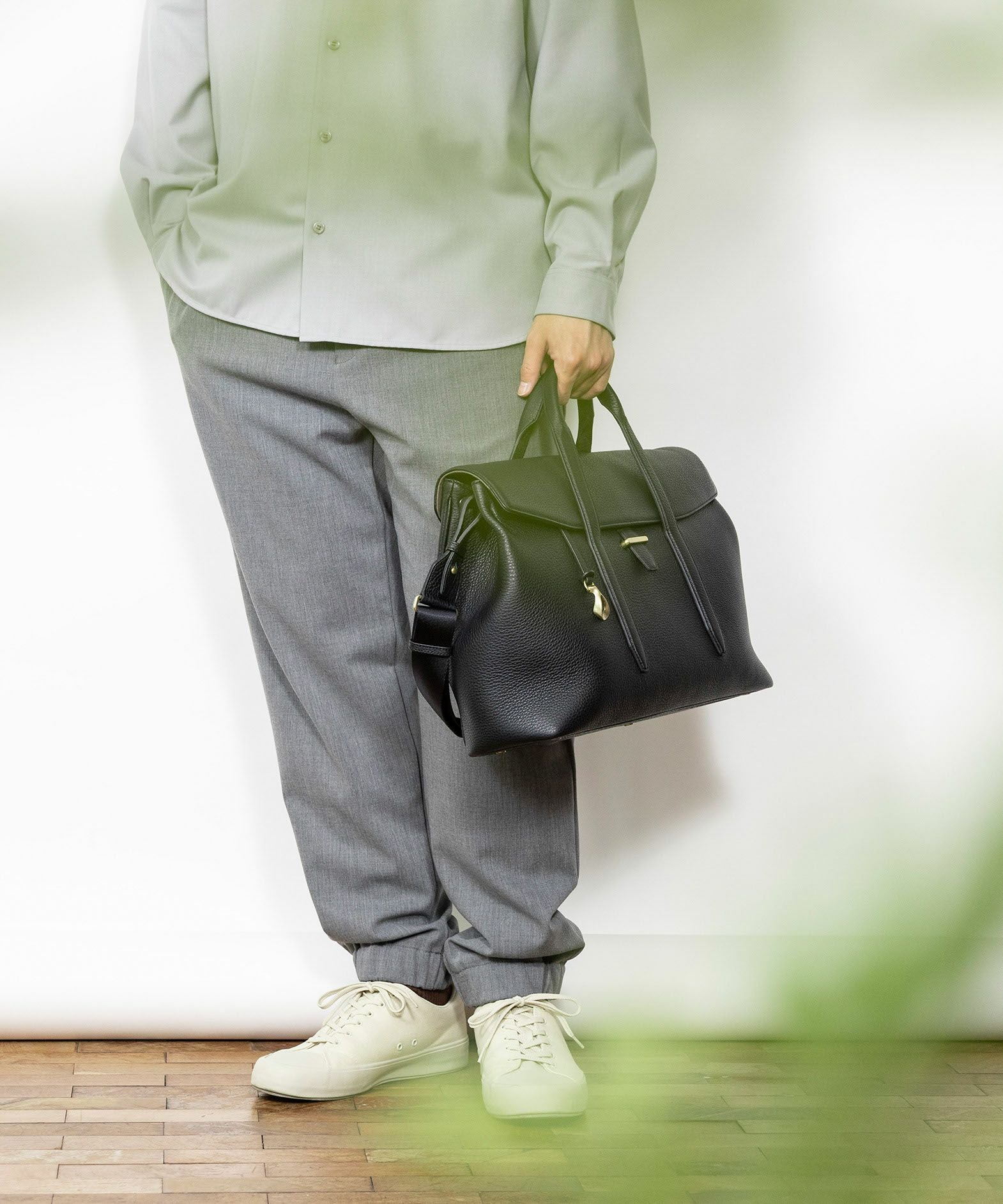 シュリンク フラップブリーフケース《Bliss》 - British Green - | ETiAM
