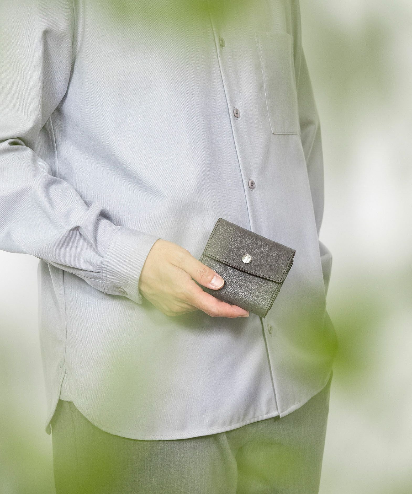 シェーブル 三つ折り財布 《Prior》 - Black - | ETiAM