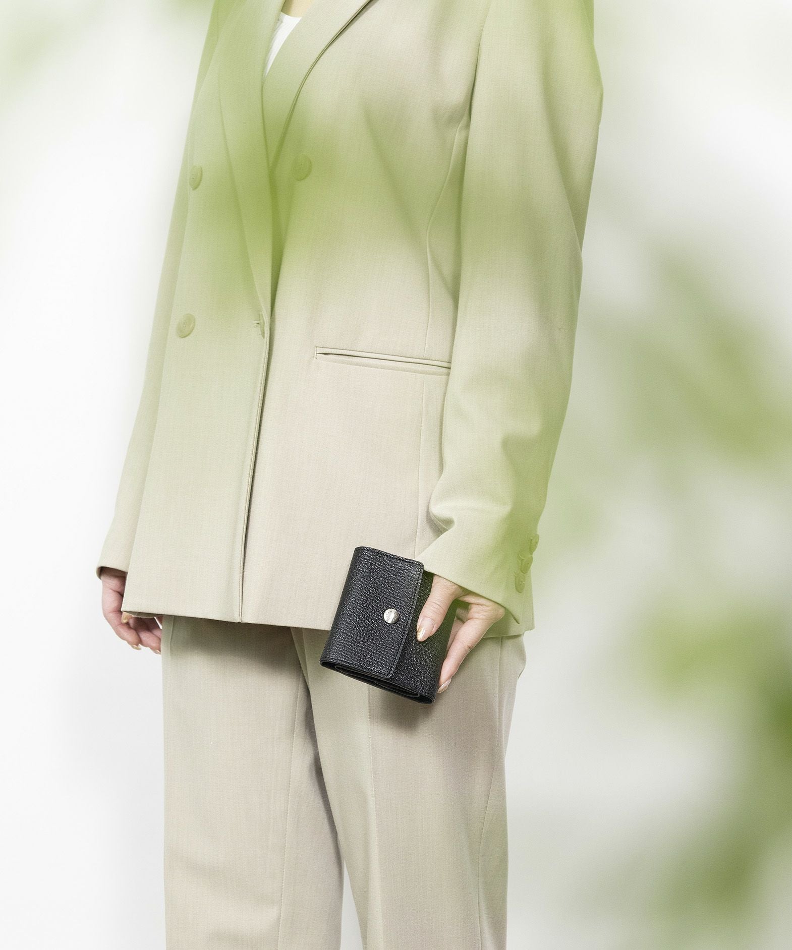 シェーブル 三つ折り財布 《Prior》 - Black - | ETiAM