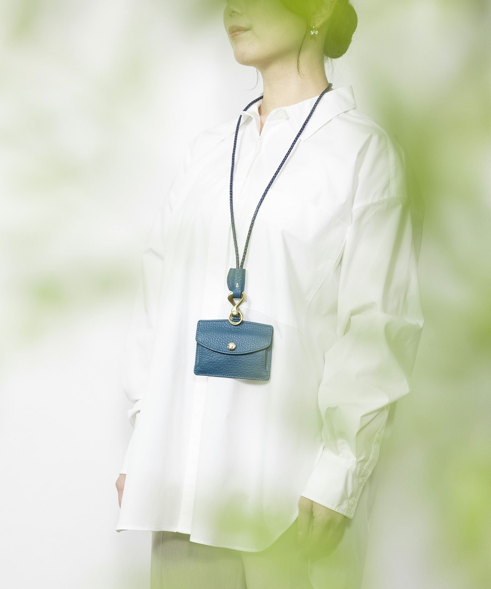 ゴート L字ファスナーウォレットショルダー《Envelop》 - Black - | ETiAM