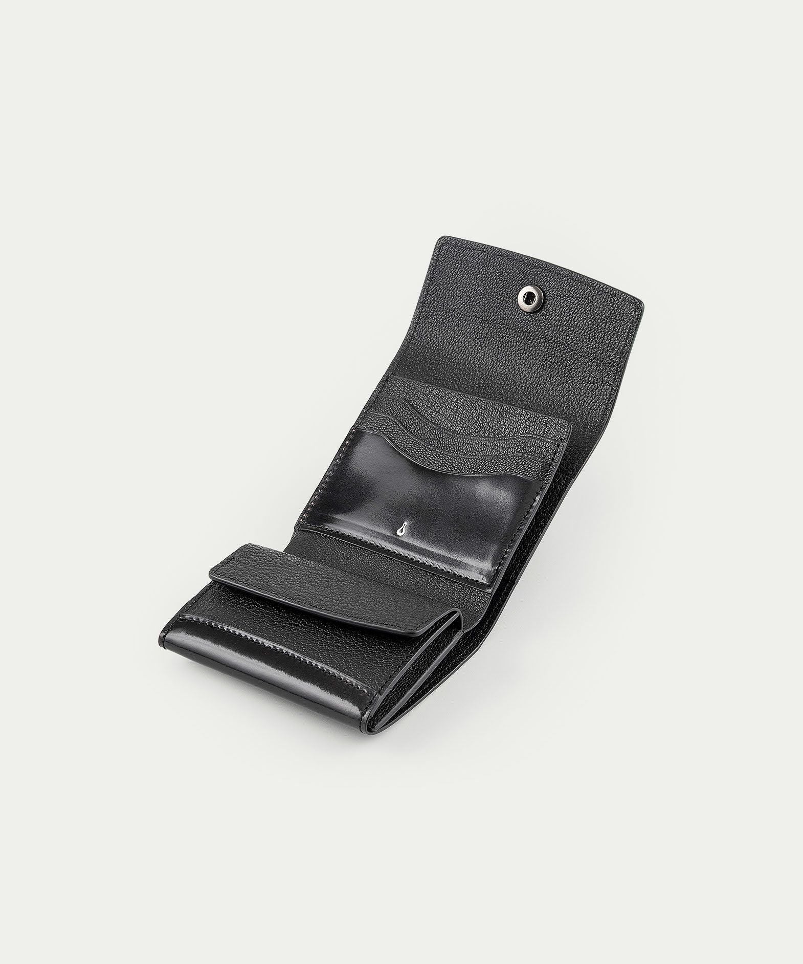 シェルコードバン 三つ折り財布 《Prior》 - Black - | ETiAM