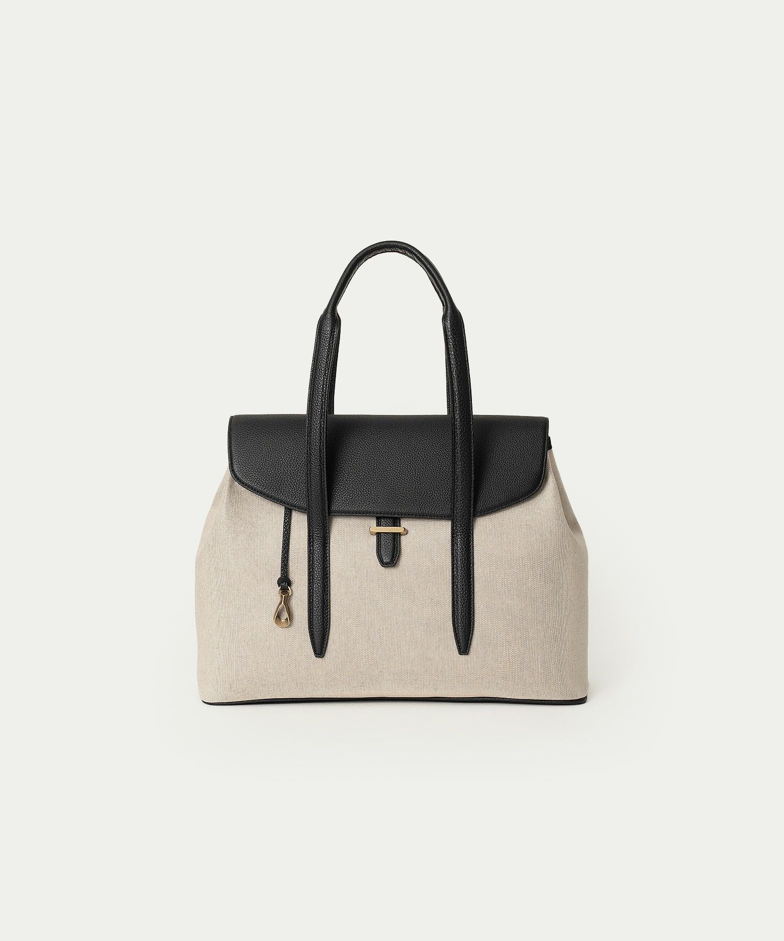 Black | ETiAM
