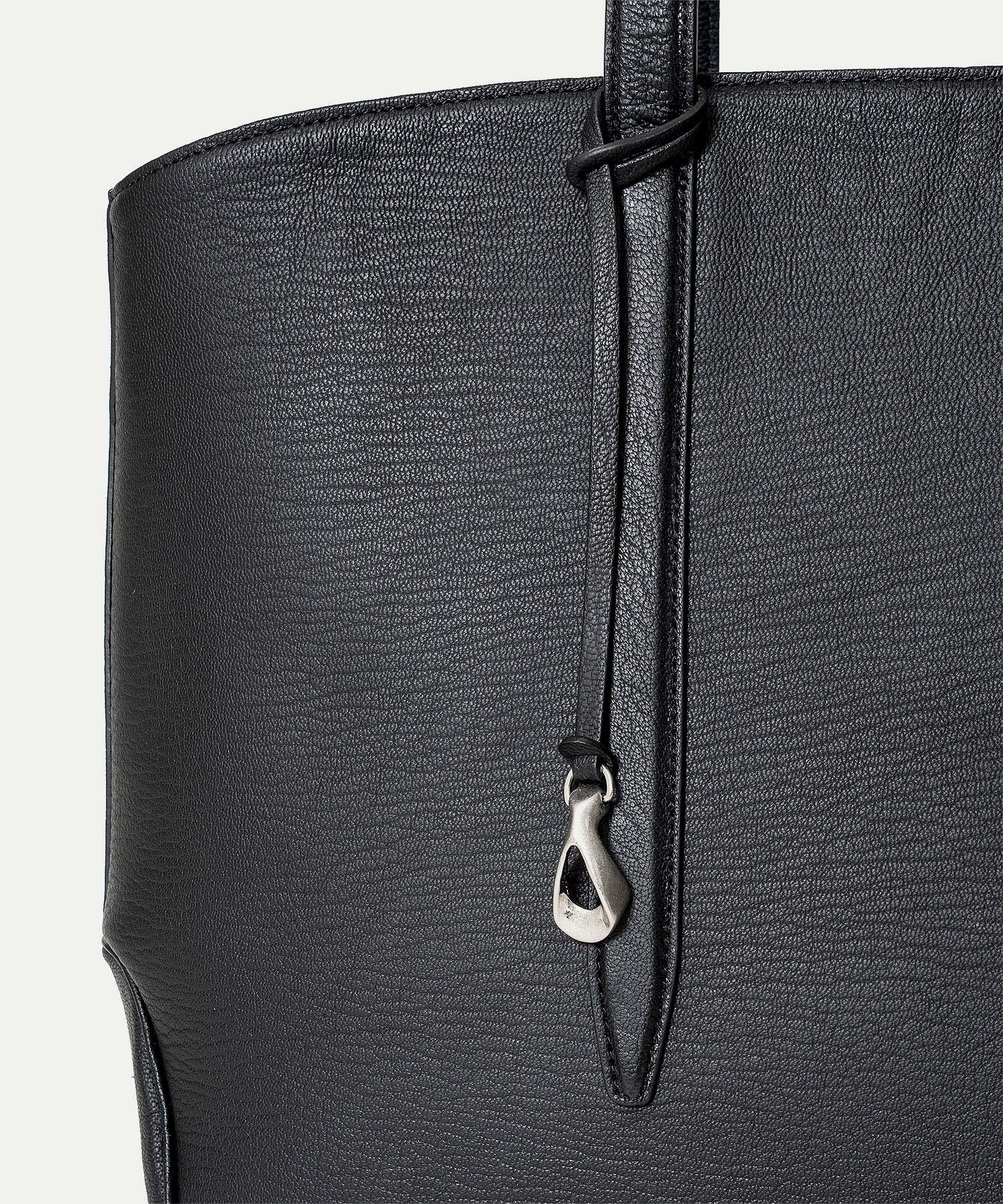 ゴート ファスナートートバッグ（L）《Flexi》 - Black - | ETiAM