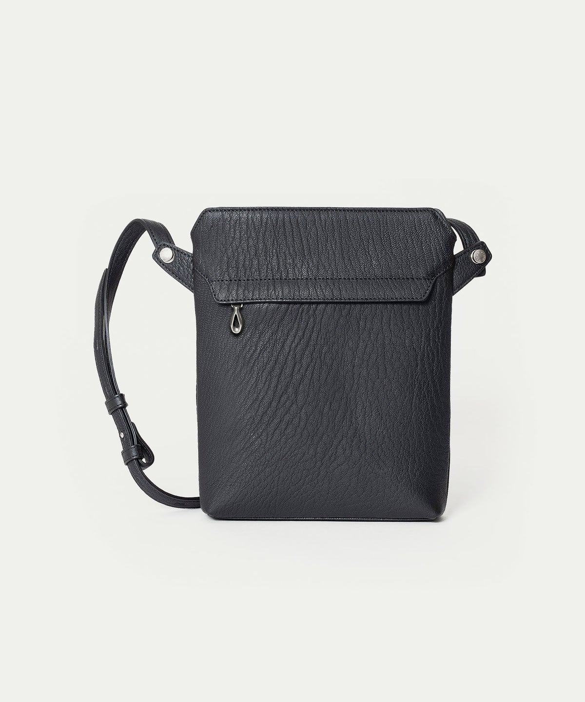 ゴート 縦型ショルダーバッグ《Grace》 - Black -